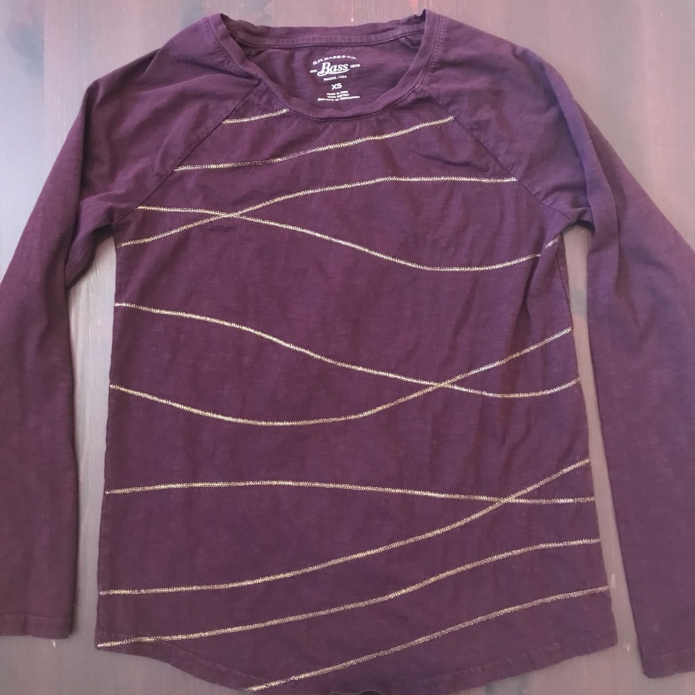 G.H. Bass & Co Long-sleeve Women’s Tee with Gold Thread Embellishment